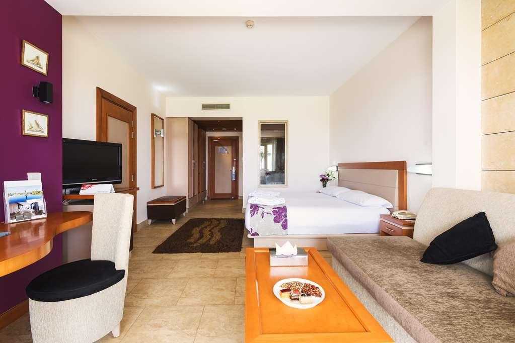 Hotel Barcelo Tiran Sharm Pokoj fotografie